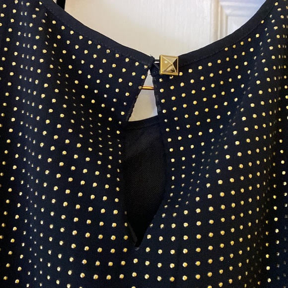 Black and Gold Dress - Picture 8 of 8